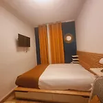 Chambre Entree Separee