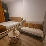 Chambre Entree Separee
